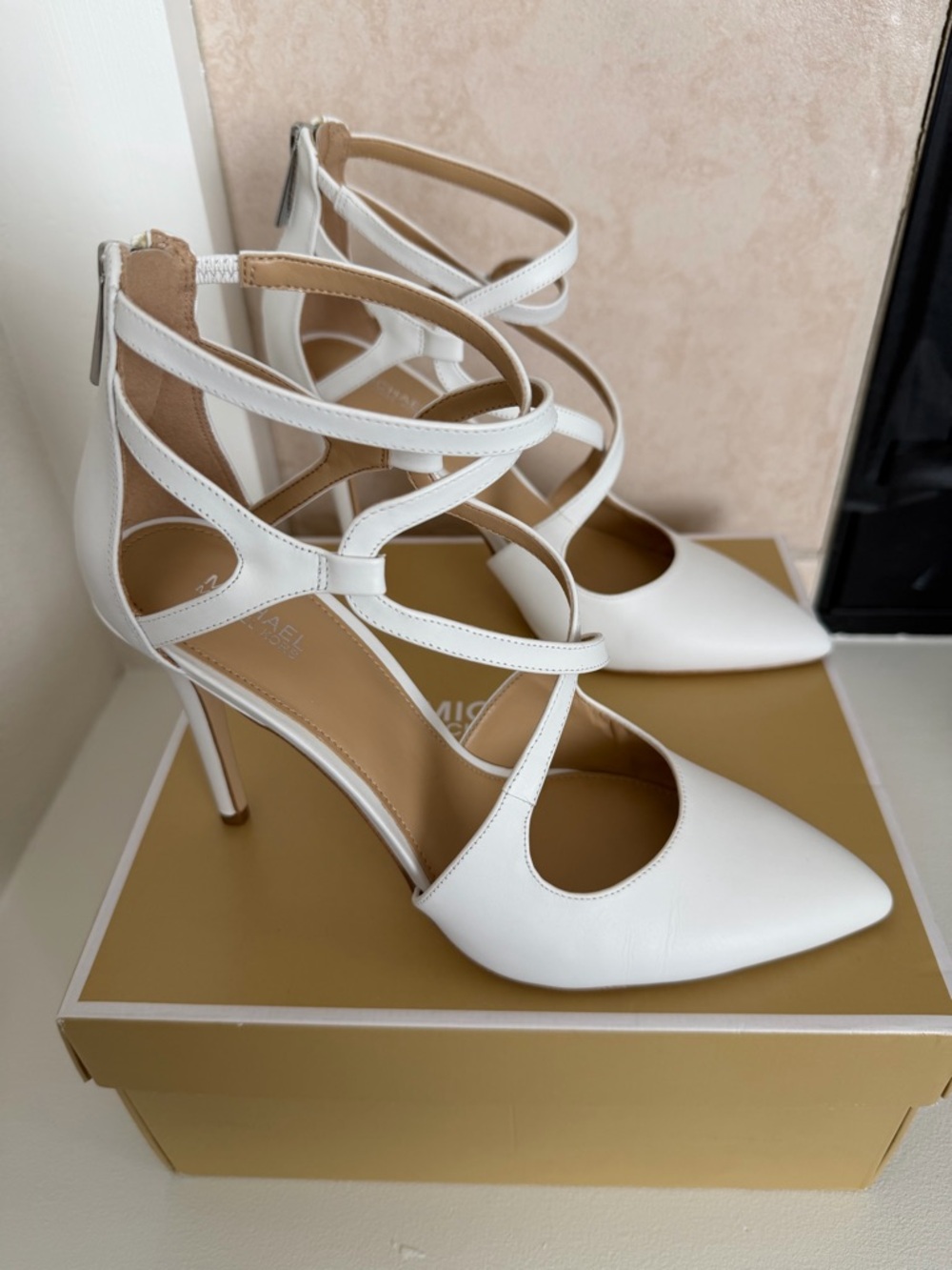 NIB Michael Kors Catia Women’s Optic White Strappy Pointed-Toe Stiletto Heels